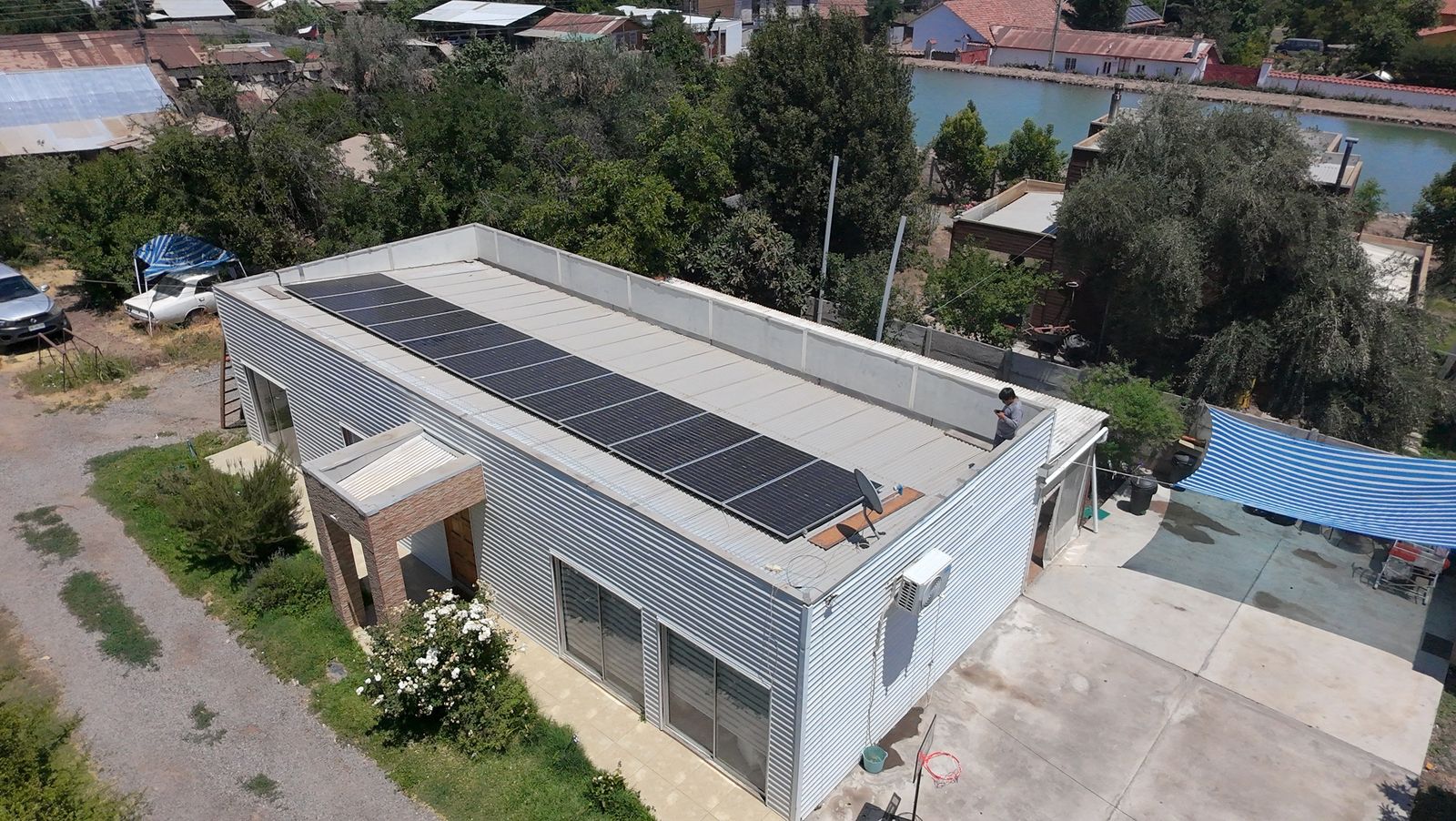 Foto aérea de instalación fotovoltaica